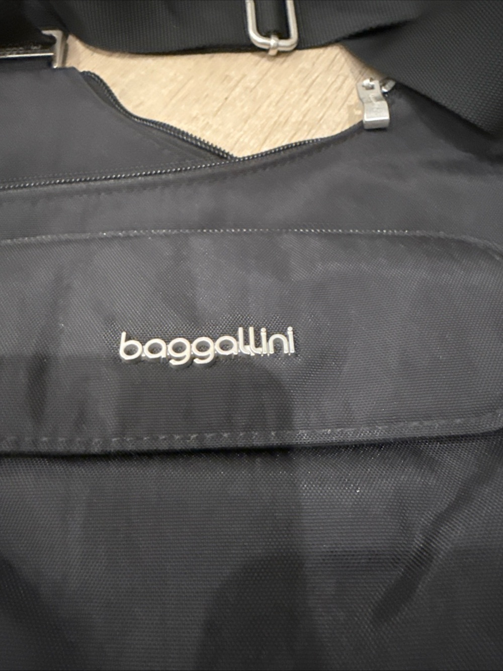 Baggallini Black Legacy Cross Cross Compact Nylon Crossbody - Picture 11 of 16